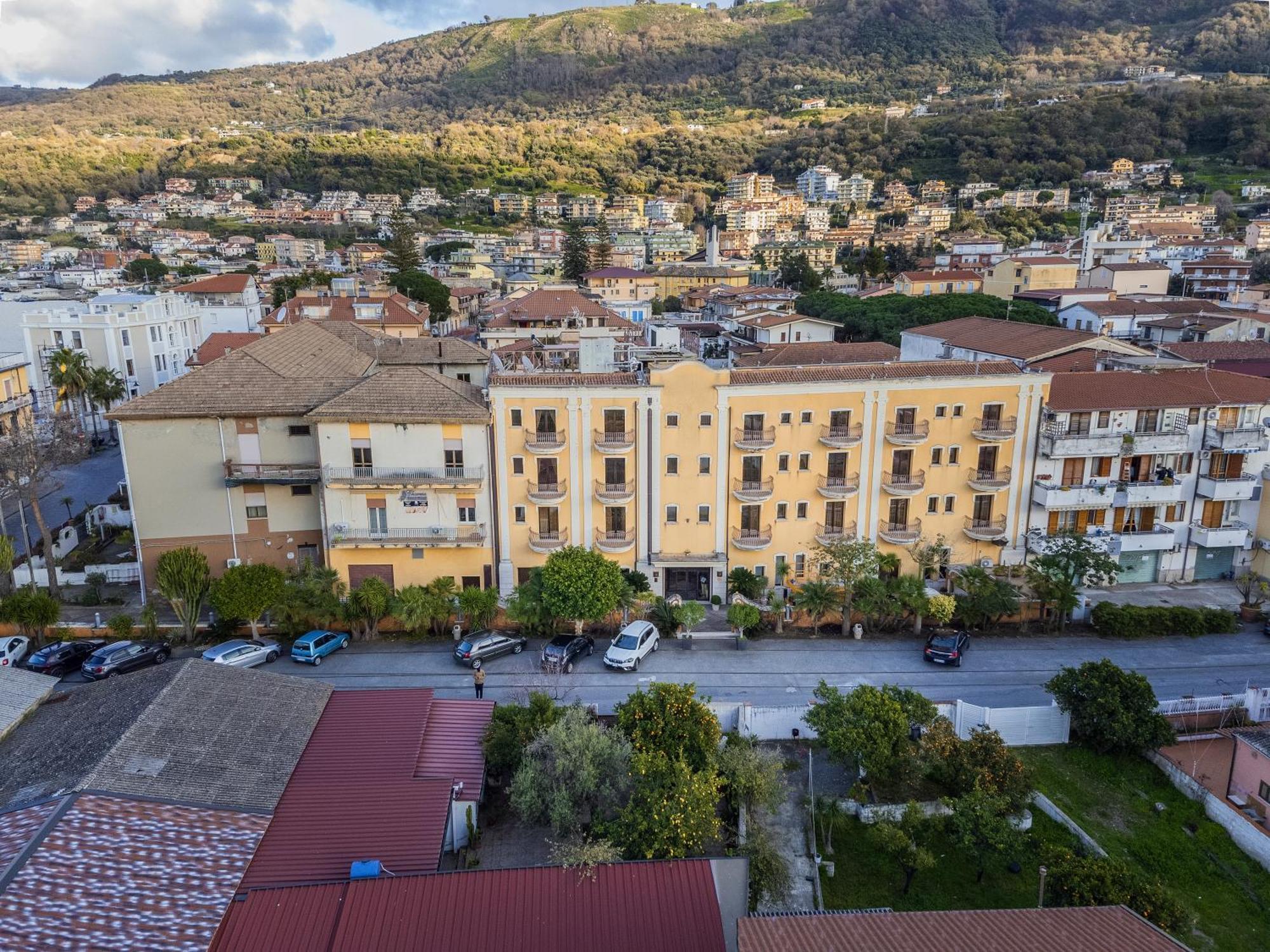 Hotel Cala Del Porto Vibo Valentia Marina Luaran gambar